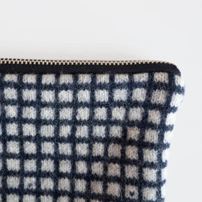 Gridlock Zip Purse | Curious Makers