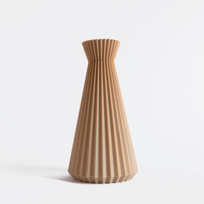 Ishi Vase, Natural | Curious Makers